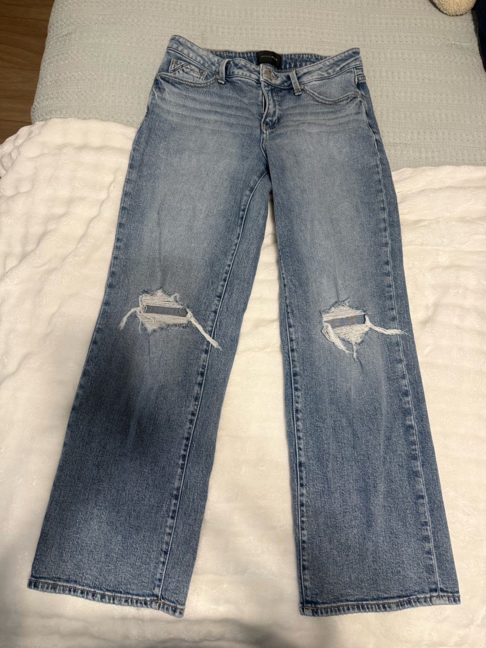 Light Blue Distressed Women's Jeans